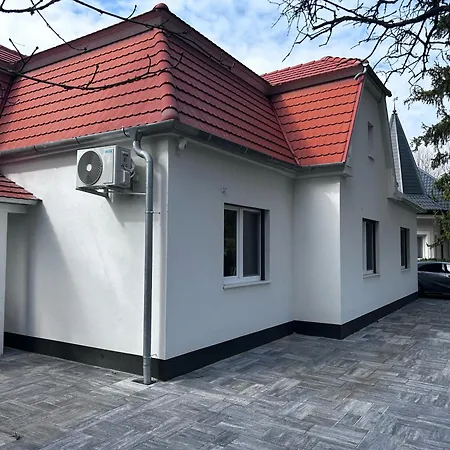 Lakeside Hébergement de vacances *